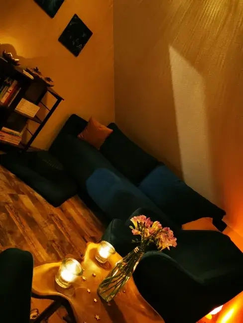 Praxisbild Sein Zeit - Wartebereich